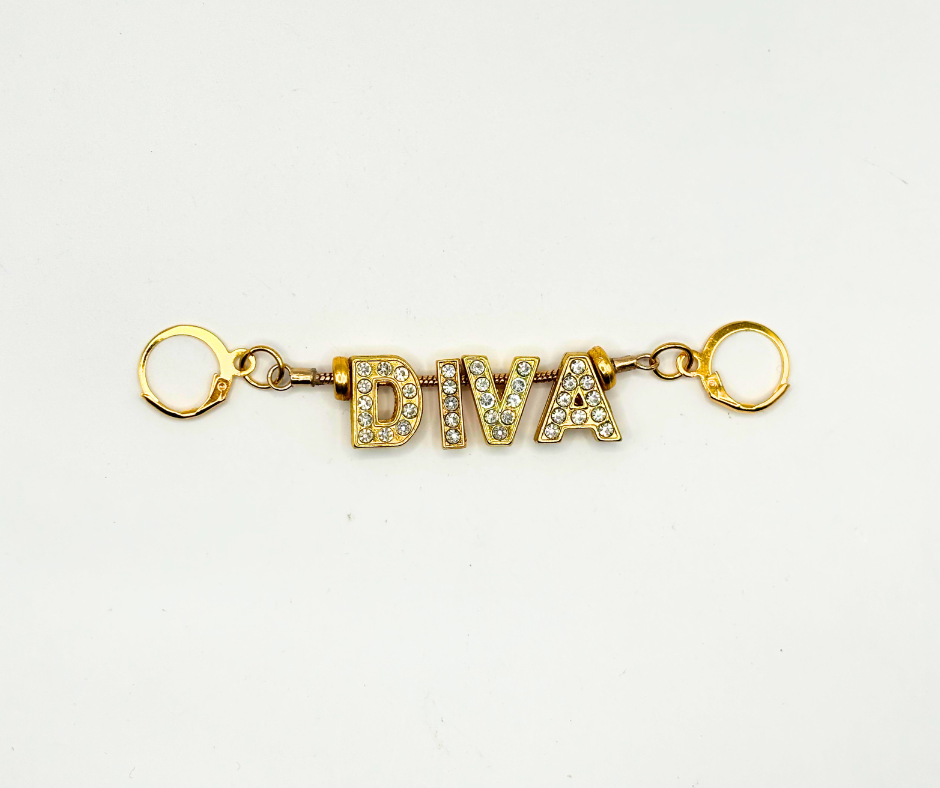 "Diva" Iced Lace Chain
